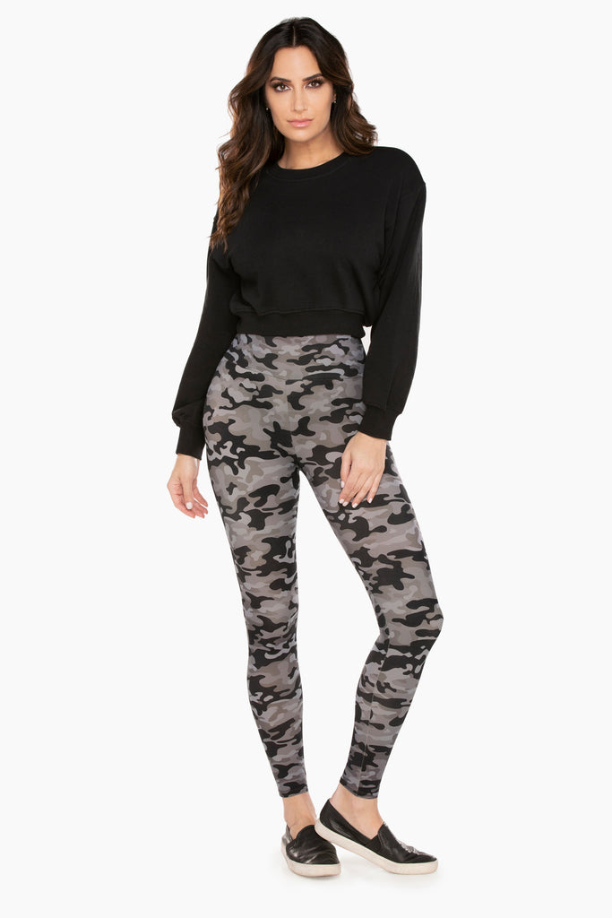 Woman in a full length legging.