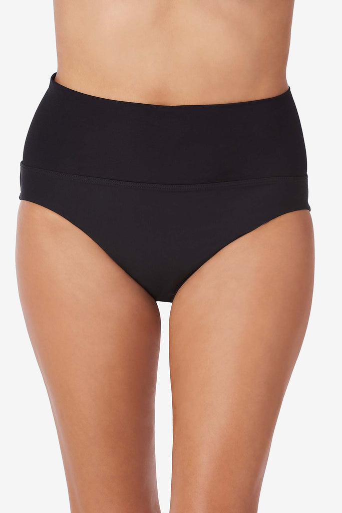 Compression swim bottom.