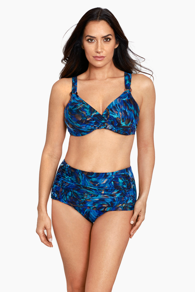 Woman wearing a swim bottom.